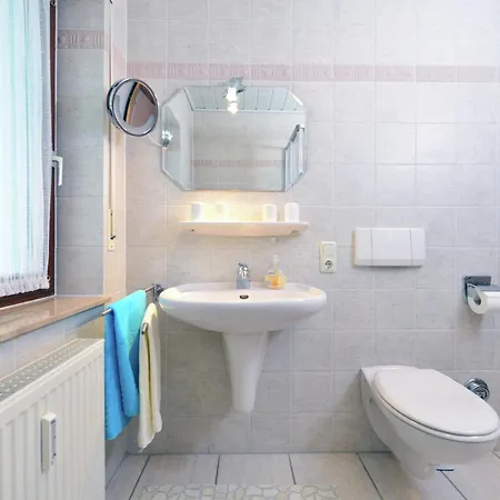 Quaint In Eimelrod Near And Water Sports Willingen (Upland)
