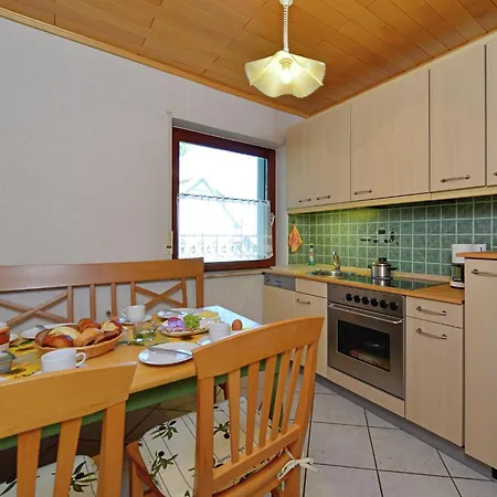 Quaint In Eimelrod Near And Water Sports * Willingen (Upland)