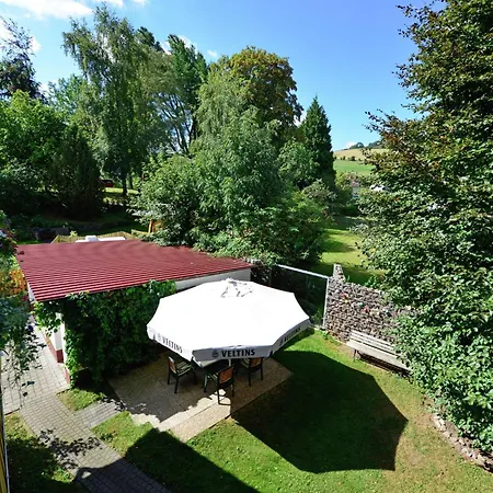 Quaint In Eimelrod Near And Water Sports וילינגן